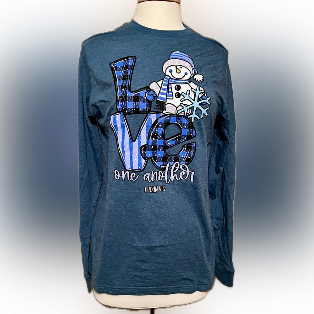 ❄️NWOT Shirt☃️
